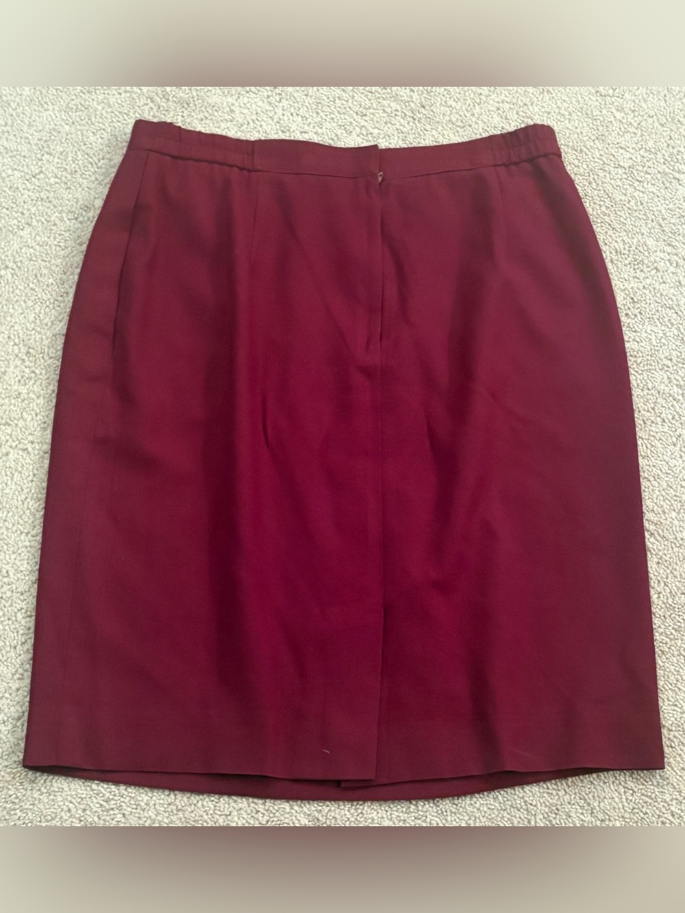 Vintage 90’s Office Talbots Petite Burgundy 100% Wool Pencil Skirt Size 14P